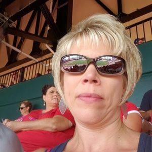 Meet your Posher, Donna